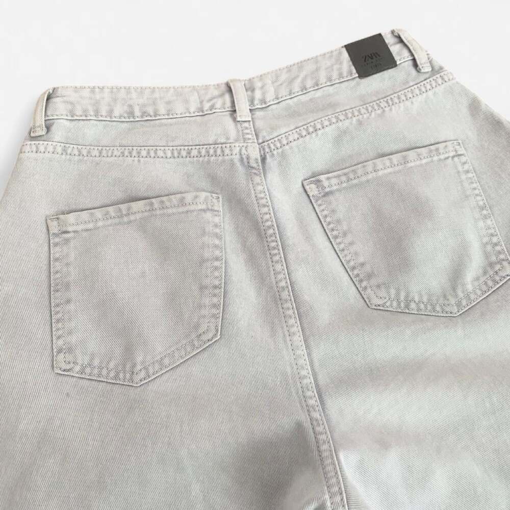zara light wash baggy balloon/barrel jeans, size 2 - Picture 7 of 8